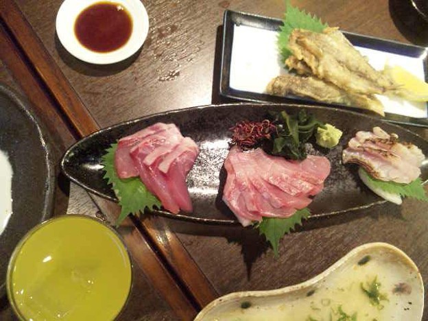 ハチビキ イラ ギンガメアジの刺身 めひかりの天ぷら 写真共有サイト フォト蔵