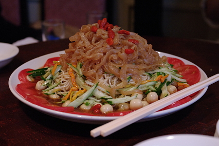 薬膳冷麺…四人盛り