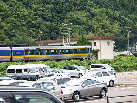 187系スーパーおき4号(津和野駅)1