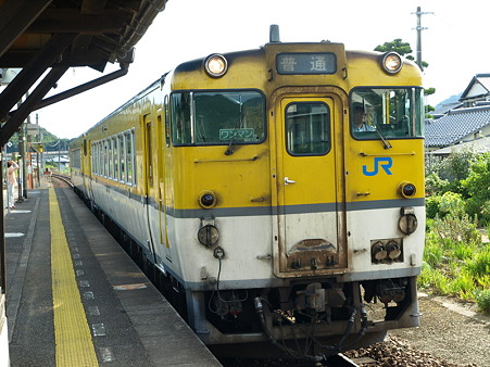 キハ40山口線(宮野駅)2