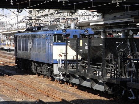 八王子駅にて
