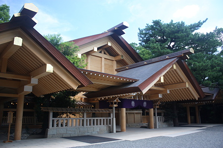 熱田神宮 神楽殿