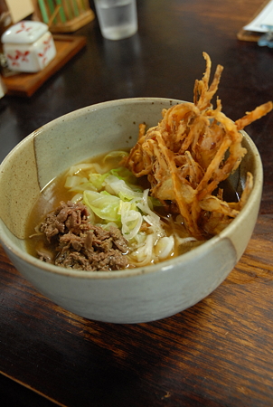 2011/07/10 下吉田・手打ちうどん しんたく/肉天うどん 500円