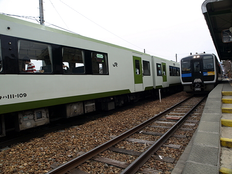 キハ110系とキハE200(野辺山駅)2