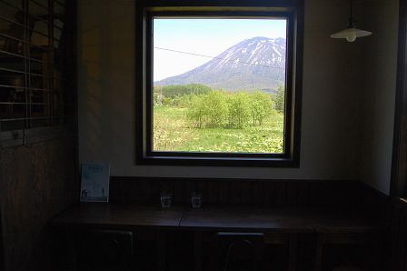 電線が惜しい