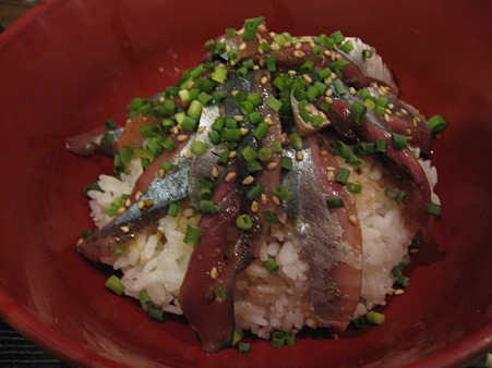 秋刀魚のヅケ丼