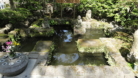 卍池 長谷寺